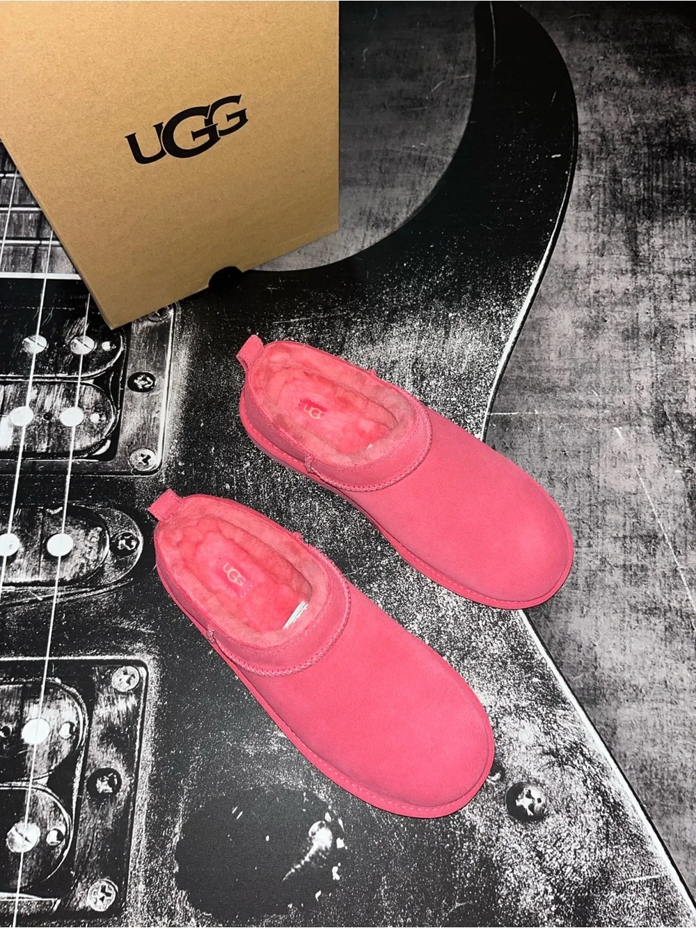 NIB UGG Classic Micro